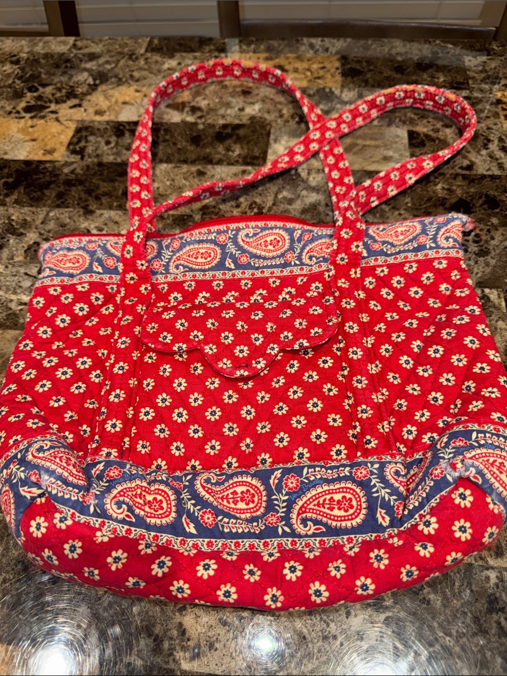 Vera Bradley vintage Quilted Red Paisley & Daisy Print Zipper Tote Bag